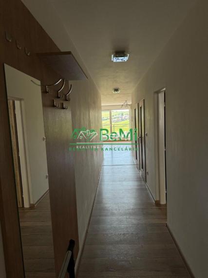 Na prenájom 2-izbový byt v Mútnom