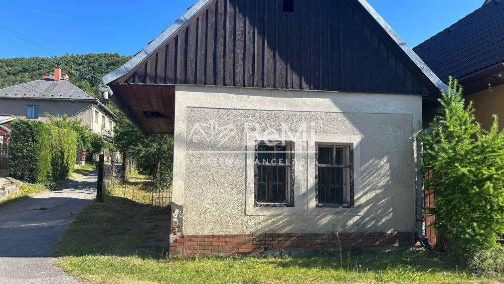 Rodinný dom so záhradou – Šalková, Banská Bystrica