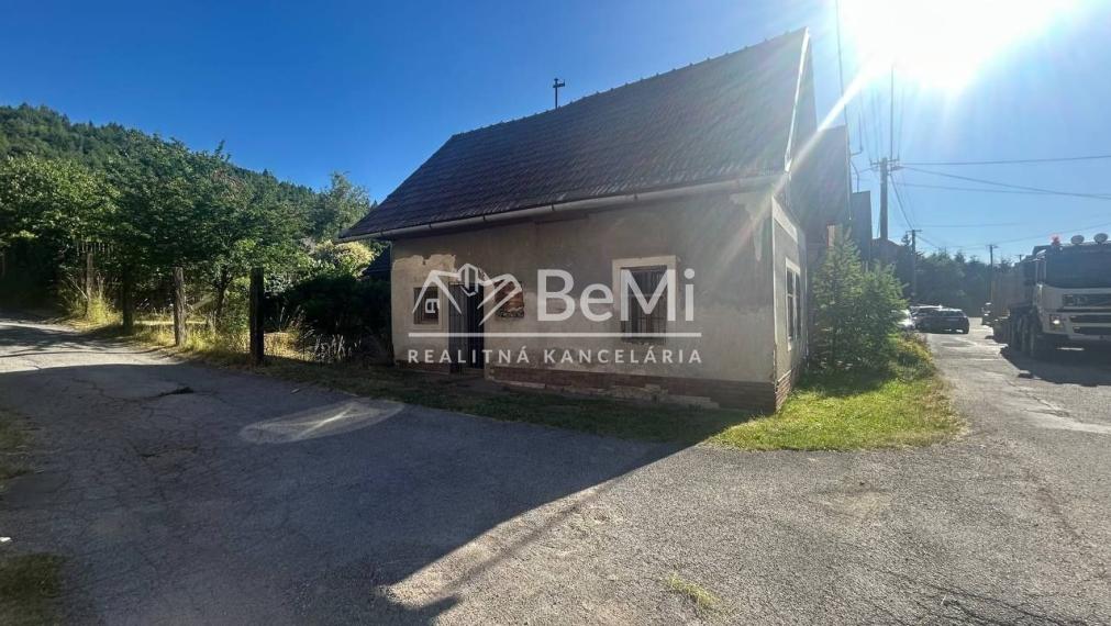 Rodinný dom so záhradou – Šalková, Banská Bystrica