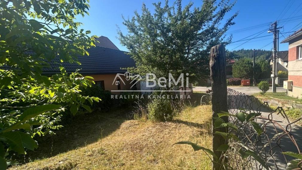 Rodinný dom so záhradou – Šalková, Banská Bystrica