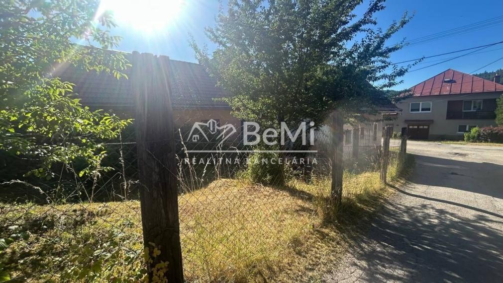 Rodinný dom so záhradou – Šalková, Banská Bystrica