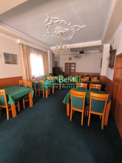 Penzión s reštauráciou, Kysucké Nové Mesto, 826m2