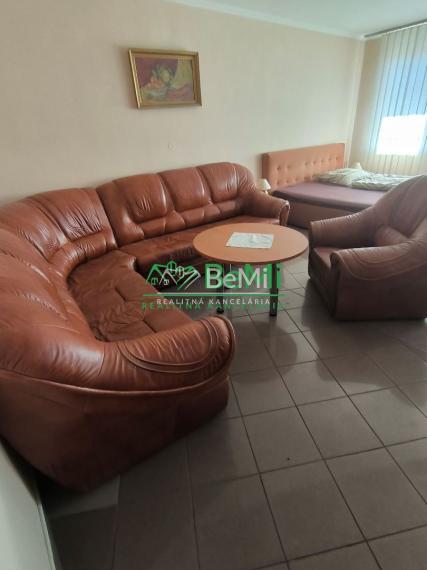 Penzión s reštauráciou, Kysucké Nové Mesto, 826m2