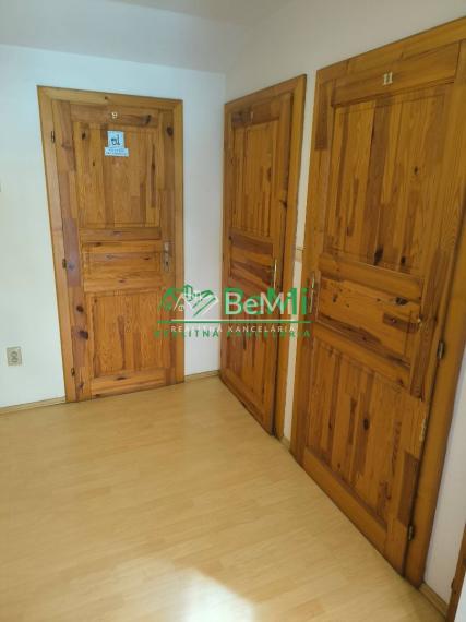 Penzión s reštauráciou, Kysucké Nové Mesto, 826m2