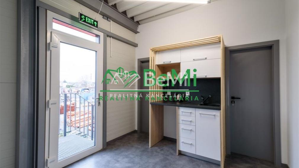 NA PRENÁJOM: Moderný kancelársky priestor Nitra – Krškany