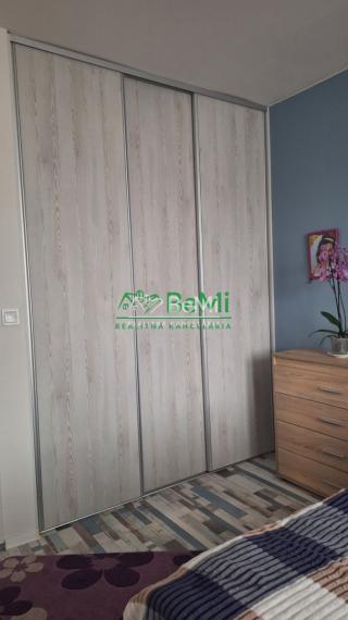 Pekný  2-izbový byt v Slavošovciach  - NA PREDAJ