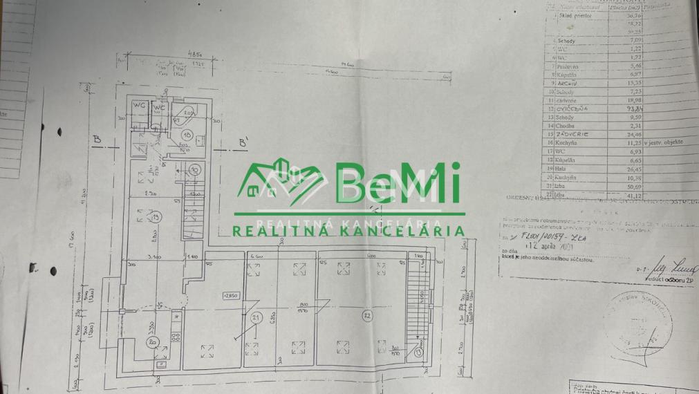 Na predaj: Polyfunkčný rodinný dom – ideálny na byty, ambulancie alebo sídlo firmy (Trenčín)
