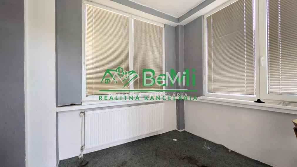 Predaj, rodinný dom - Zlaté Moravce (1222-12-AFI)