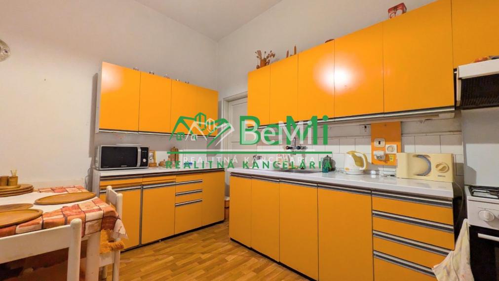 Predaj, rodinný dom - Zlaté Moravce (1211-12-AFI)