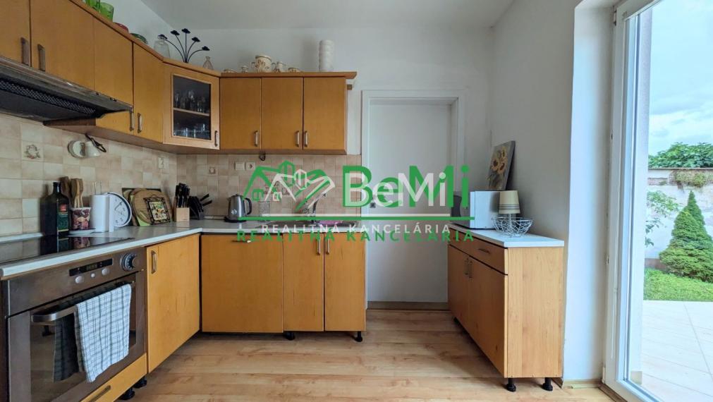 Predaj, rodinný dom - Zlaté Moravce (1221-12-AFI)