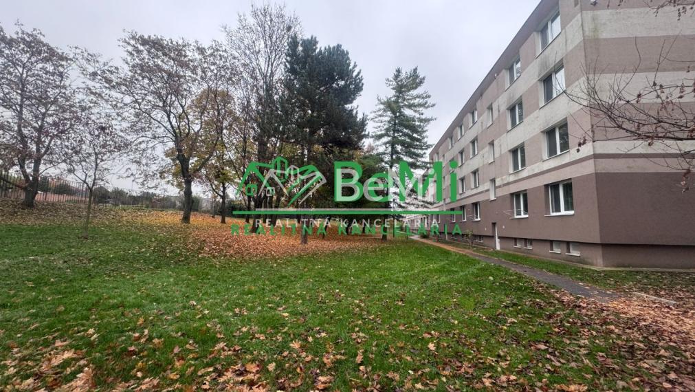 4 izbový byt, Chrenová - čiastočná rekonštrukcia balkón, pivnica