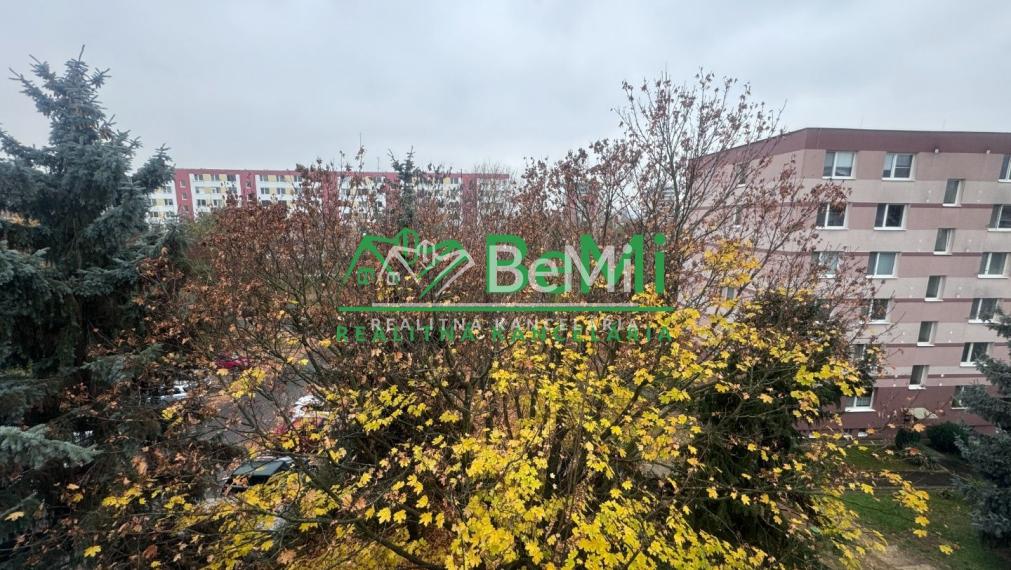 4 izbový byt, Chrenová - čiastočná rekonštrukcia balkón, pivnica