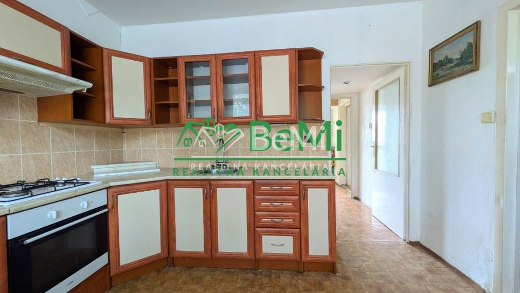 Predaj, 3 izbový byt - Partizánske (1225-113-AFI)