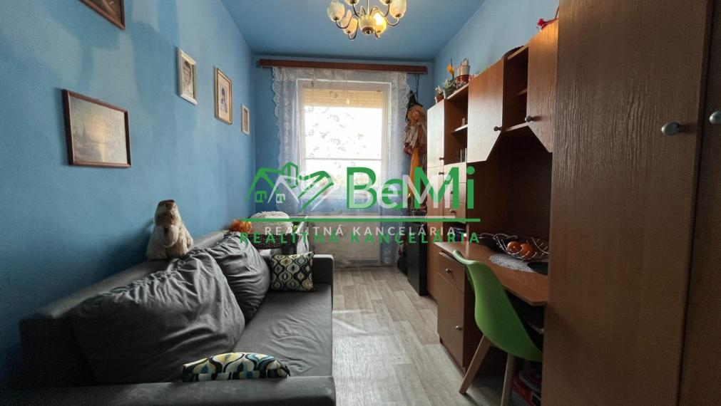 Predaj  3 izbový byt  - LEVICE (100-113-MIJK)