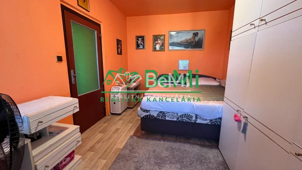 Predaj  3 izbový byt  - LEVICE (100-113-MIJK)