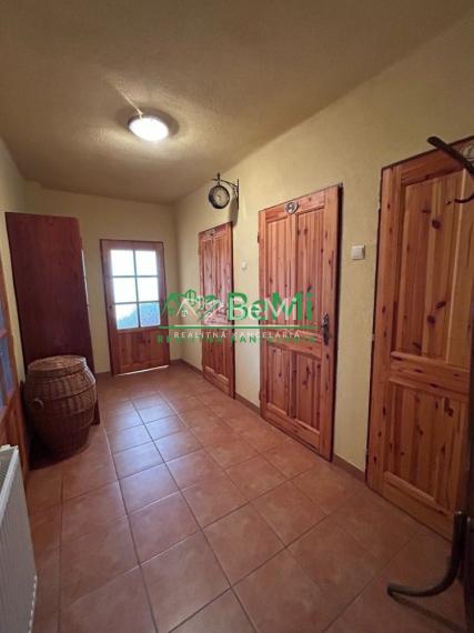 Predaj, Rodinný dom,120m2,pozemok 1640m2, Klokočov (823-12-JAS)