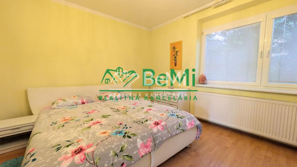 Predaj, rodinný dom - Zlaté Moravce (1221-12-AFI)