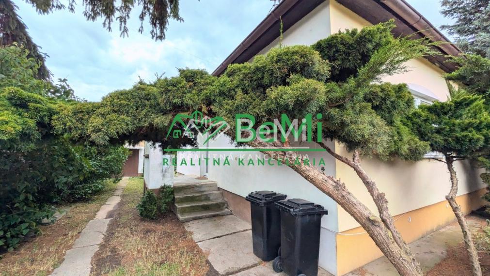 Predaj, rodinný dom - Zlaté Moravce (1221-12-AFI)