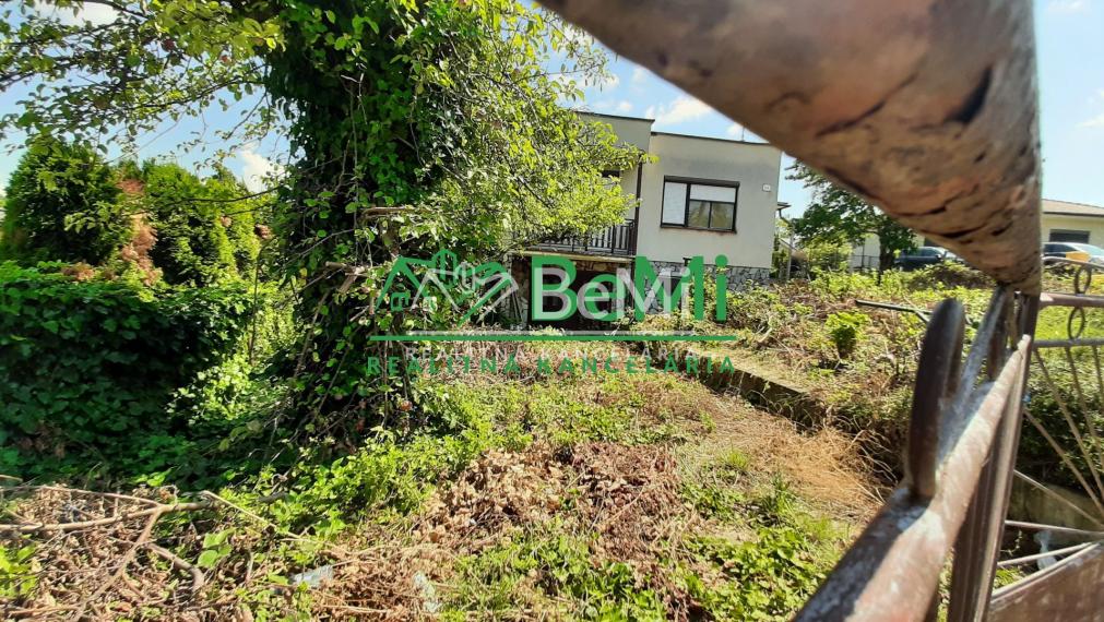 Rodinný dom v obci Lehota pôvodný stav  pozemok 674 m2  ID 002-12-VISKa