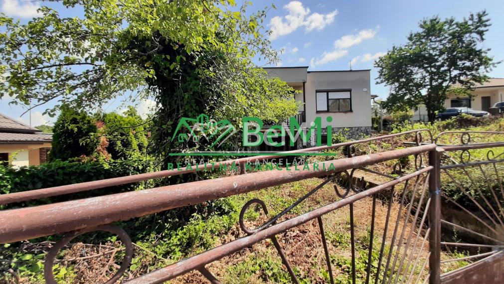 Rodinný dom v obci Lehota pôvodný stav  pozemok 674 m2  ID 002-12-VISKa