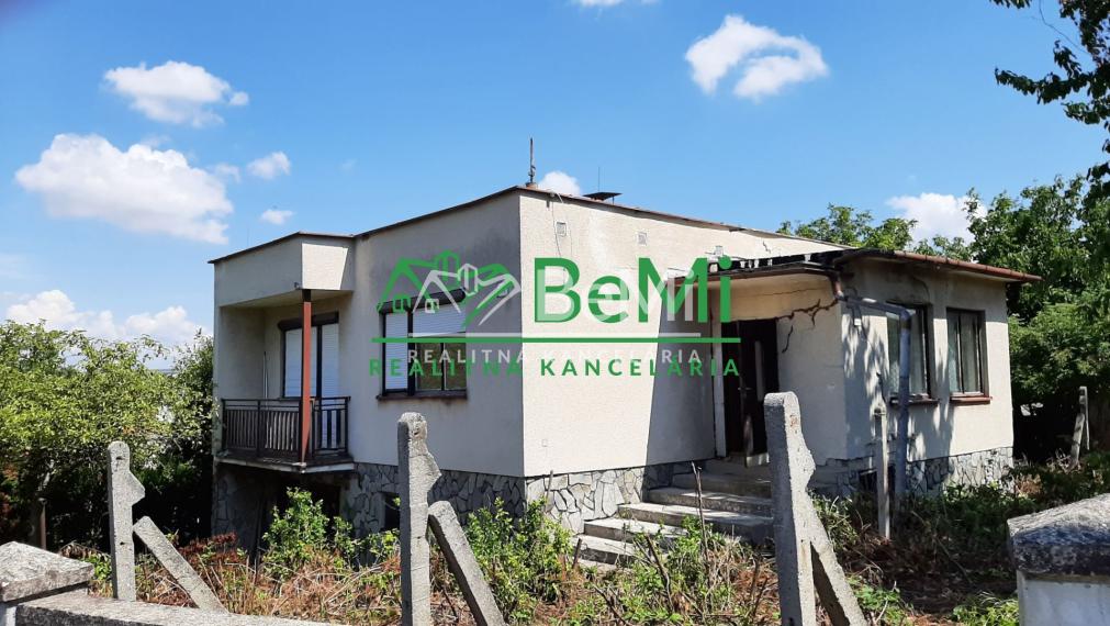 Rodinný dom v obci Lehota pôvodný stav  pozemok 674 m2  ID 002-12-VISKa