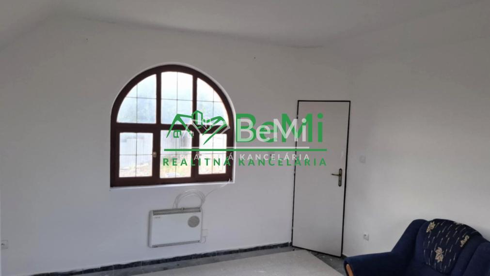 Predaj, rekreačný dom - Šahy (037-13-PEKR)