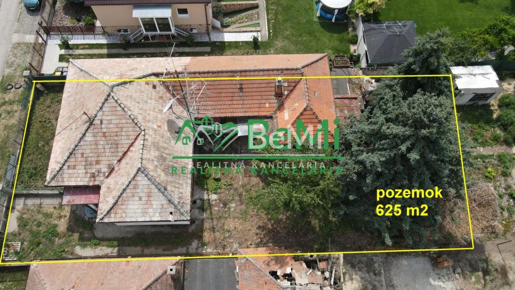 REZERVOVANÉ: 6 izb. rodinný dom s veľkým potenciálom, Ivanka pri Nitre