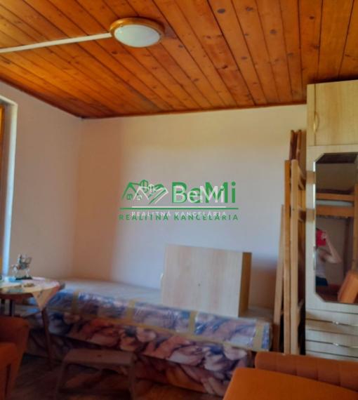 Útulná záhradná chata na predaj-Lučenec