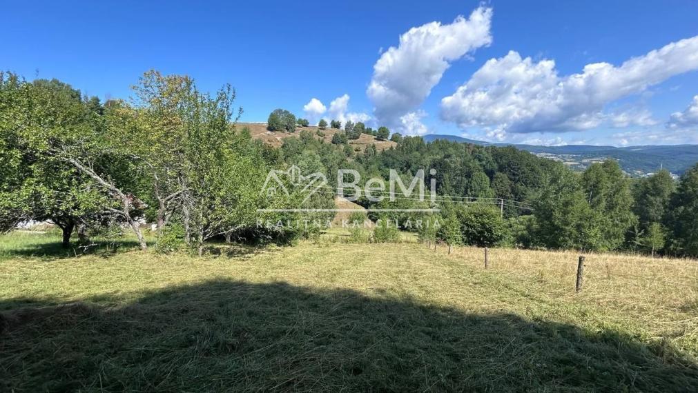 Na predaj pozemok – orná pôda v Hriňová – časť Slanec