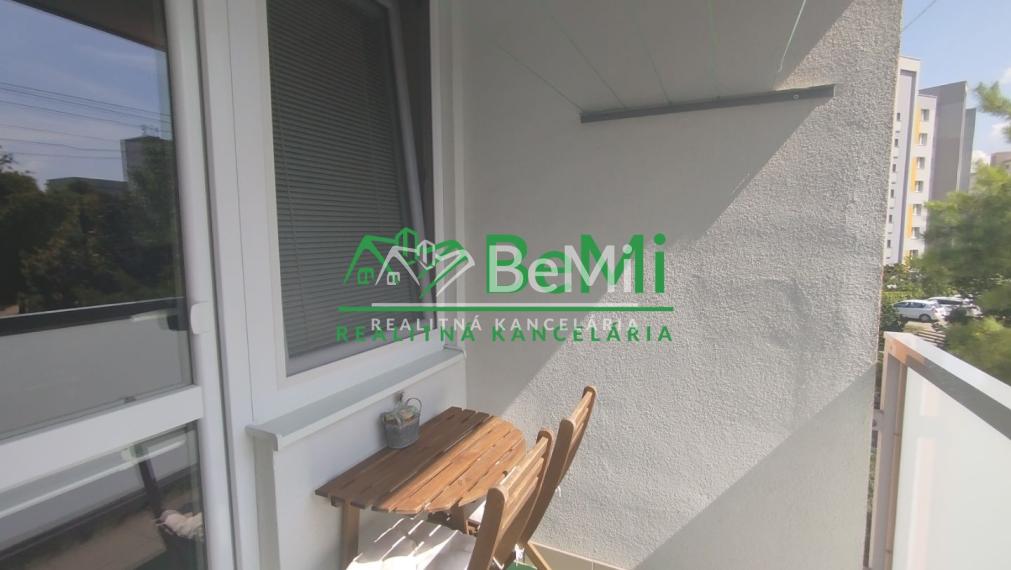 030-113-PAMA Nitra - Diely-Viničky - krásny výhľad na Zobor