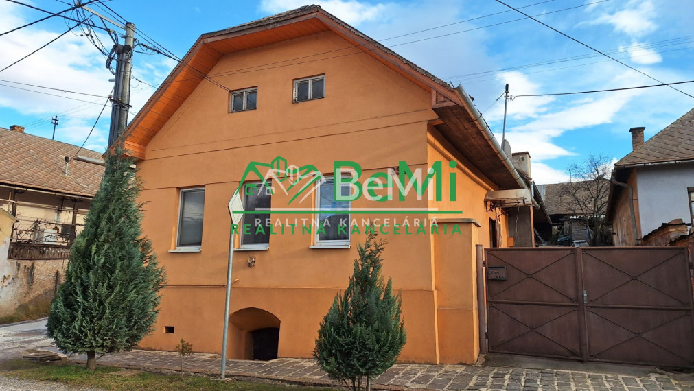 Rodinný dom v obci Jelšava -NA PREDAJ