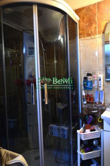 Zrekonštruované dve rodinné domy vedľa seba v obci Jelšava