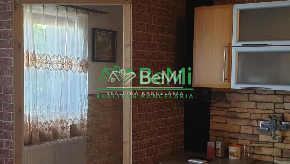 Dva rodinné DOMY...NITRA...Janíkovce (172-12-DARE)