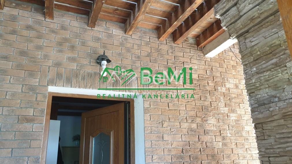 Dva rodinné DOMY...NITRA...Janíkovce (172-12-DARE)