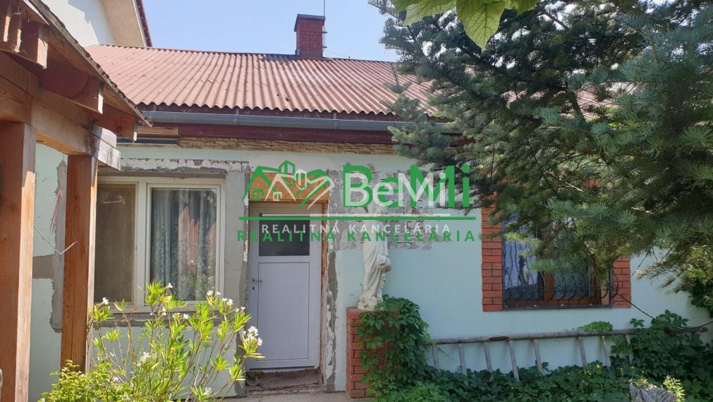 Dva rodinné DOMY...NITRA...Janíkovce (172-12-DARE)