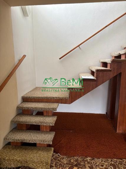 Predaj rodinného domu Urmince 109-12-ROCH