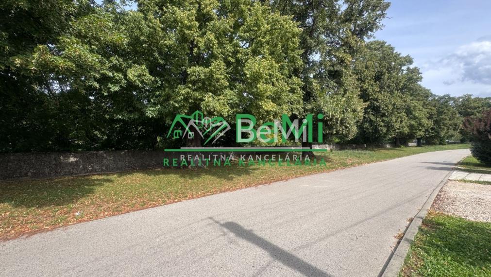 Stavebný pozemok 12á, Nitra - Dolné Krškany