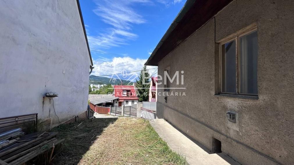 Rodinný dom na predaj – Banská Bystrica, Rudlová