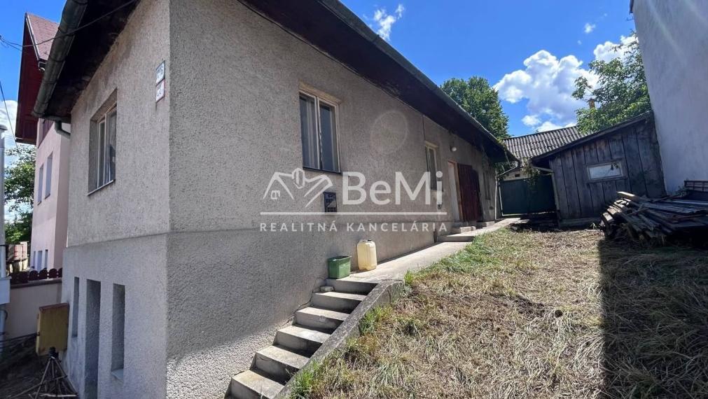 Rodinný dom na predaj – Banská Bystrica, Rudlová