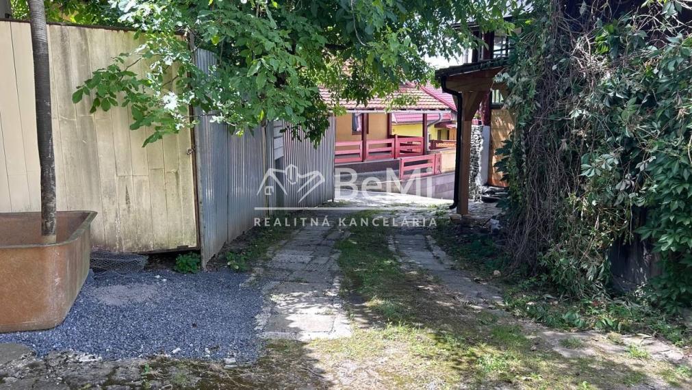 Rodinný dom na predaj – Banská Bystrica, Rudlová