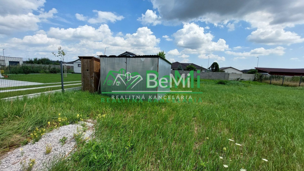 Exkluzívne na predaj stavebný pozemok v obci Častá