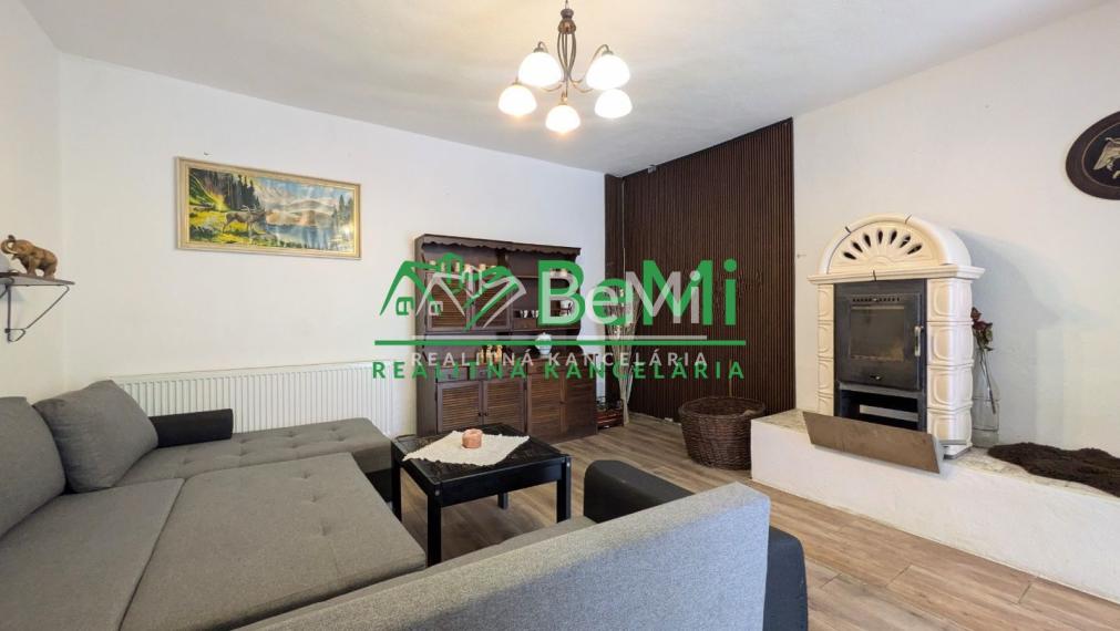 Predaj, rodinný dom / chalupa - Zlatno (1228-12-AFI)