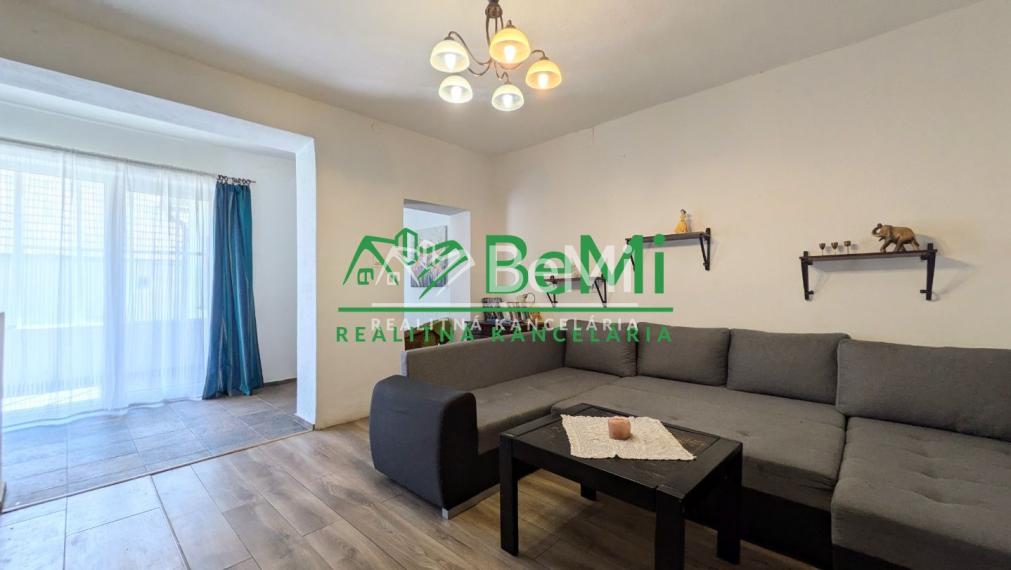 Predaj, rodinný dom / chalupa - Zlatno (1228-12-AFI)