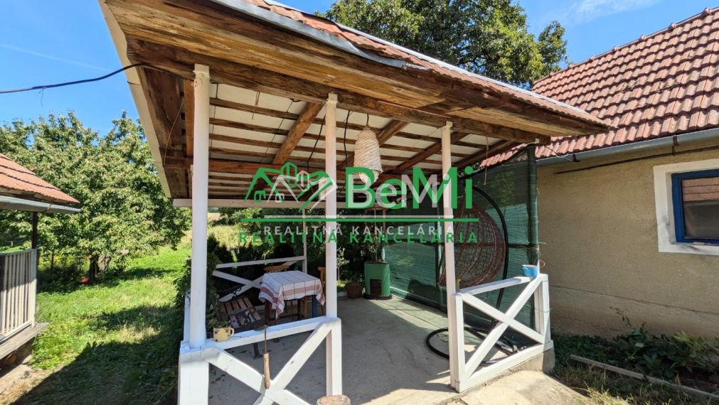 Predaj, rodinný dom / chalupa - Zlatno (1228-12-AFI)