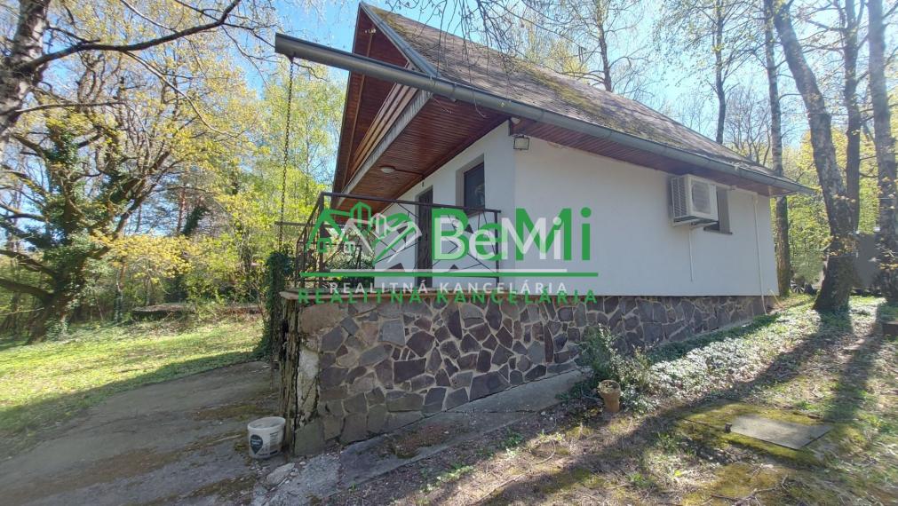 Predaj chata rekreačná  Jelenec, okr. Nitra (213-13-JUF)