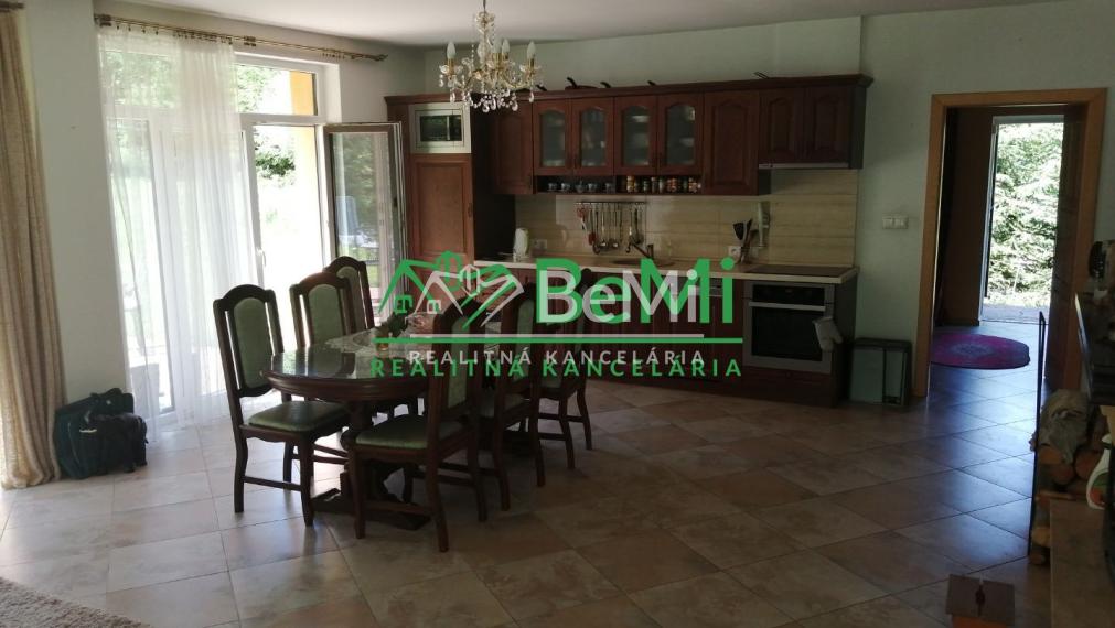 Predaj, rodinná vila, Čadca-Podzávoz (125-12-MACHa)