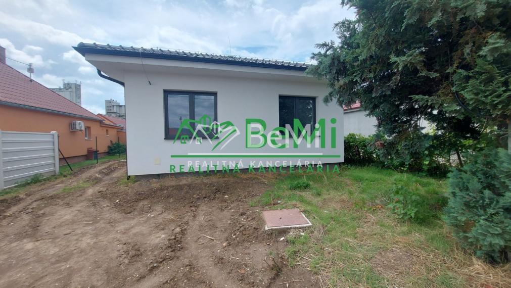 Predaj 4 izbový rodinný dom Nitra-Lužianky (227-12-JUF)