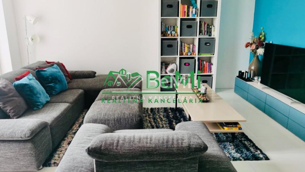  Na Predaj 3 izbový byt Trenčín Istebník 