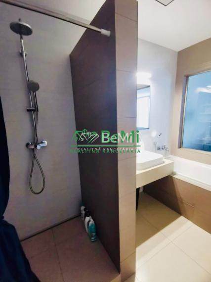  Na Predaj 3 izbový byt Trenčín Istebník 