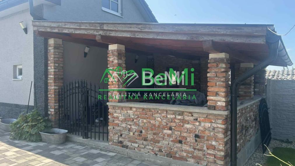 Predaj, zrekonštruovaný RD- Šahy / Levice (038-12-PEKR)